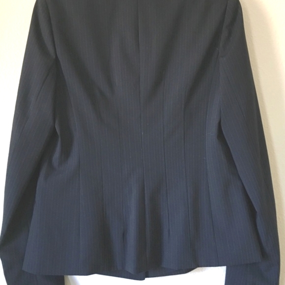 Ann Taylor NWOT NAVY PINSTRIPE BLAZER - Picture 4 of 5